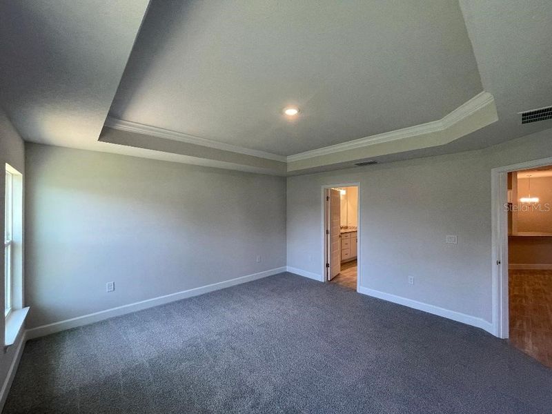 Spacious, unfurnished interior of a new home in Abbey Glen, Dade City (Image 17).