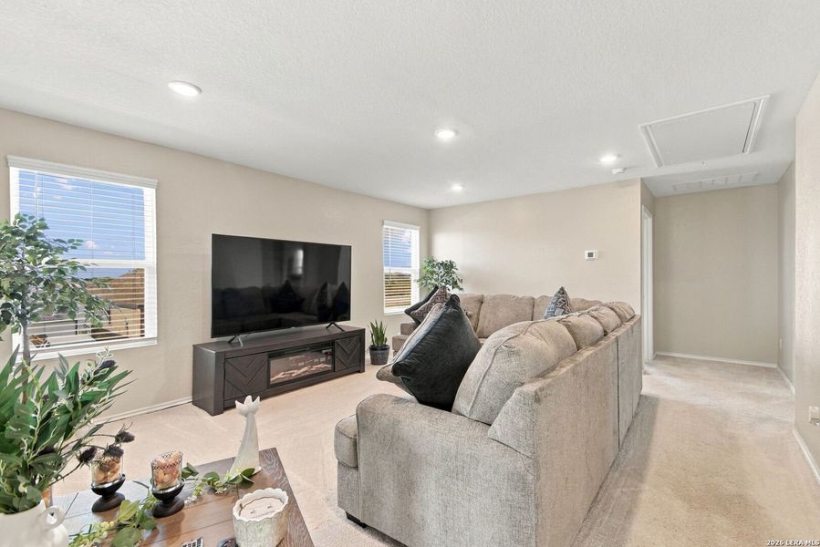Furnished interior view inside a new home in Red Hawk Landing, San Antonio (Image 11). Furnished interior view inside a new home in Red Hawk Landing, San Antonio (Image 11).