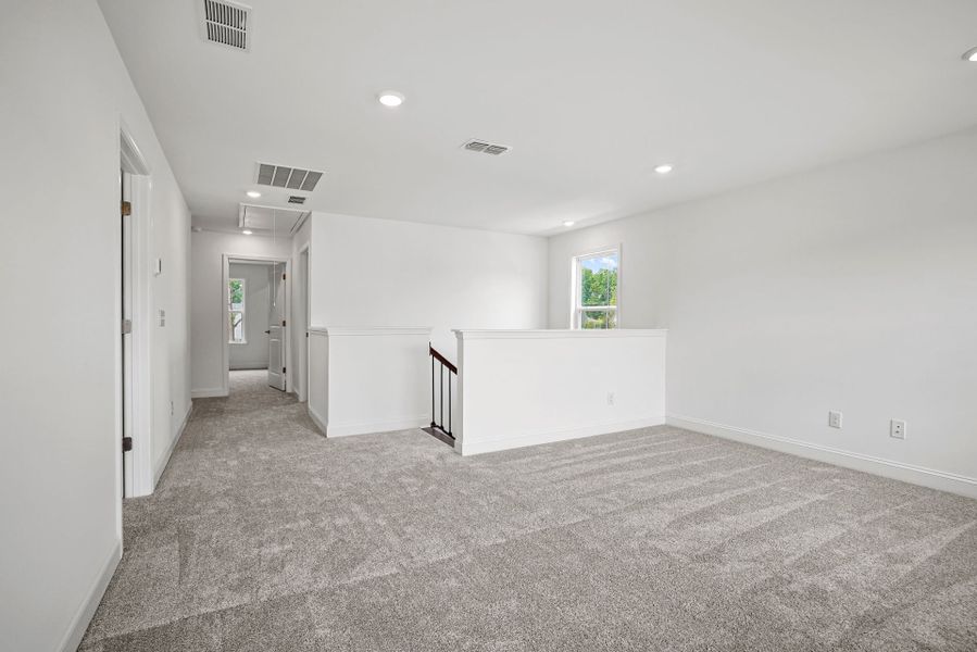 Spacious, unfurnished interior of a new home in Kinsdale, Lancaster (Image 120). Spacious, unfurnished interior of a new home in Kinsdale, Lancaster (Image 120).