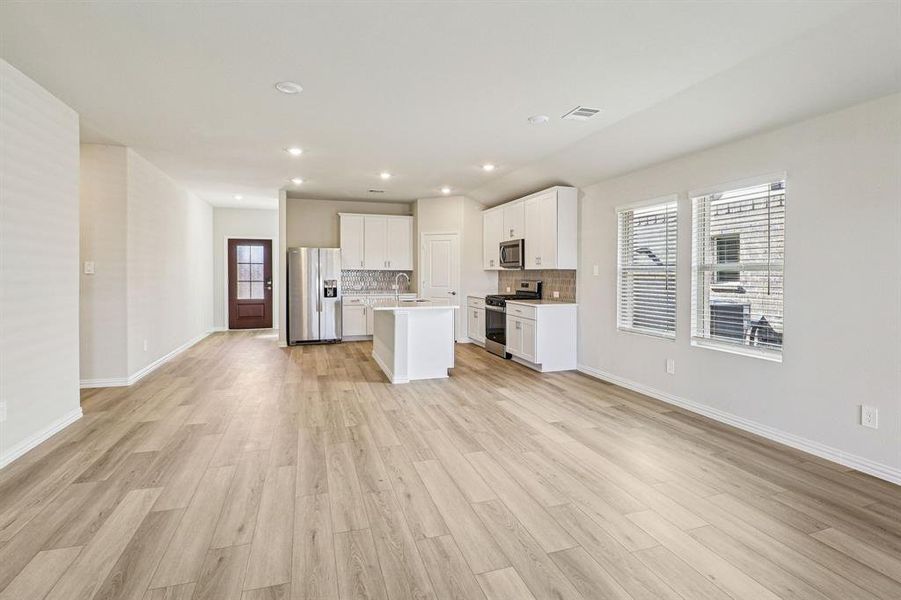 Photo is not of the actual home, but is an inspirational photo of builder’s model home and may depict options, furnishings, and/or decorator features that are not included.