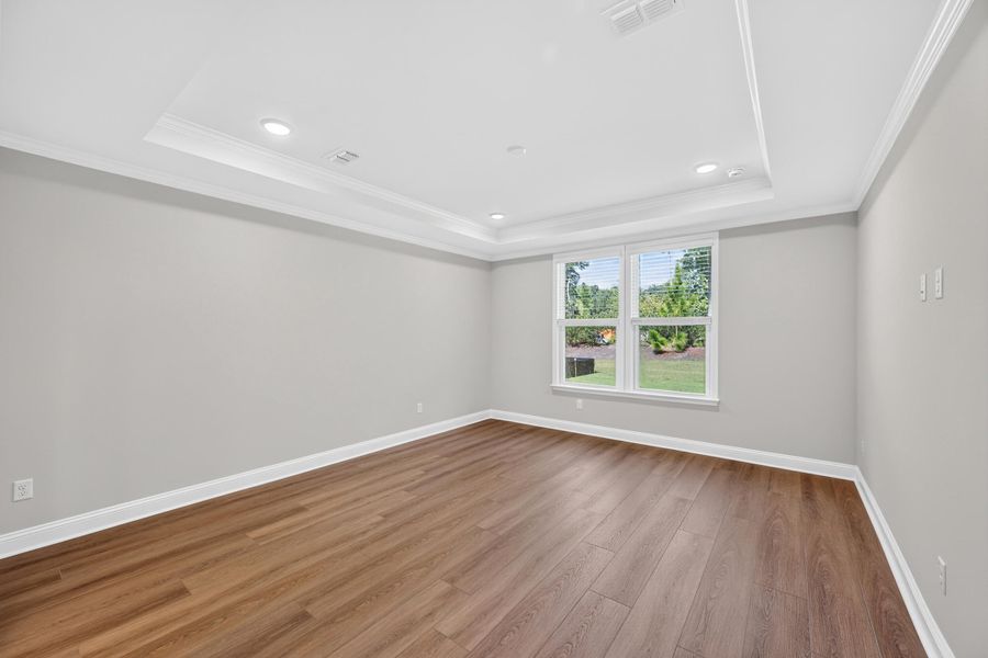 Spacious, unfurnished interior of a new home in Del Webb Charleston at Nexton, Summerville (Image 16).