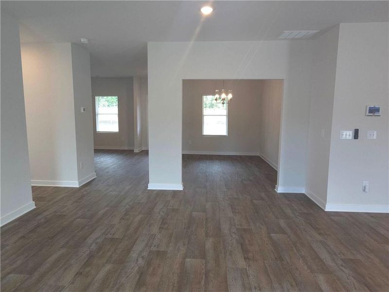 Spacious, unfurnished interior of a new home in Southern Hills, McDonough (Image 23).