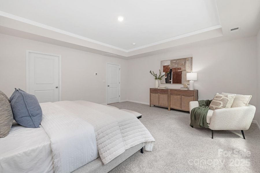 Furnished interior view inside a new home in Sylvan Creek, Denver (Image 15).