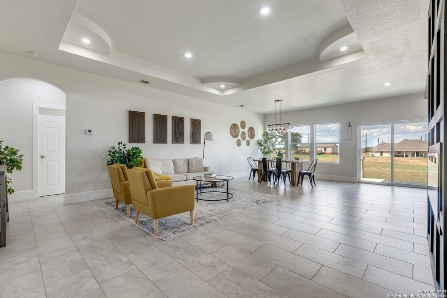 Furnished interior view inside a new home in , Atascosa (Image 6).