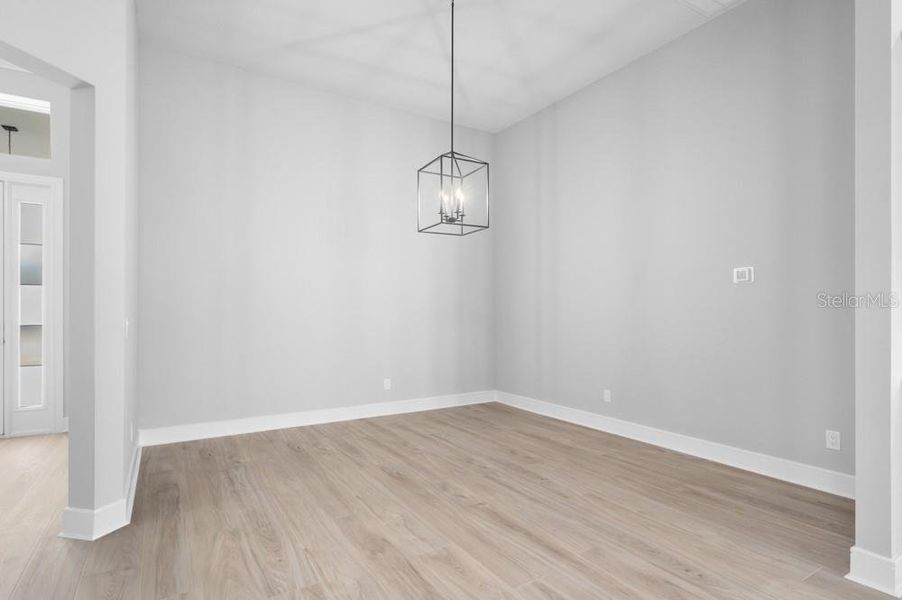 Spacious, unfurnished interior of a new home in , Fruitland Park (Image 20).