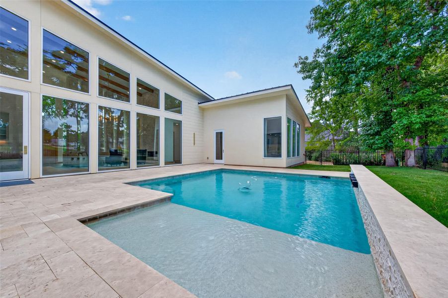 Exterior details and patio area of a home in , Montgomery (Image 4).
