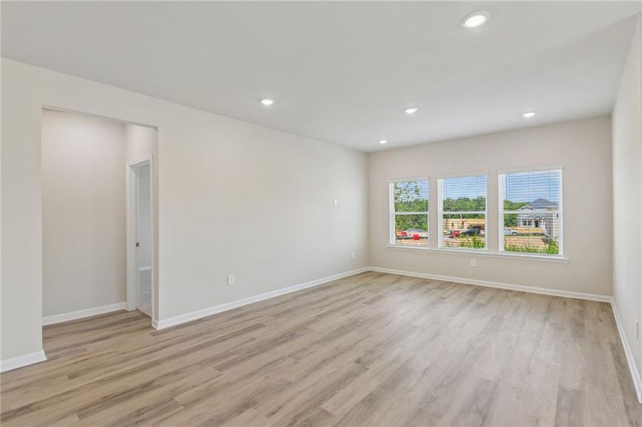 Spacious, unfurnished interior of a new home in Preserve at Mountain Creek, Pendergrass (Image 41). Spacious, unfurnished interior of a new home in Preserve at Mountain Creek, Pendergrass (Image 41).