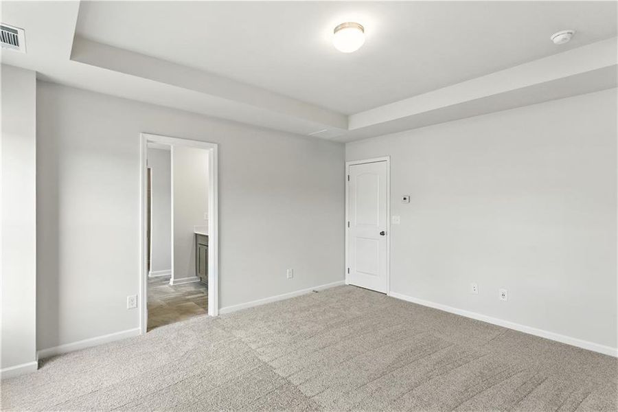 Spacious, unfurnished interior of a new home in The Reserve at Willow Oaks, Canton (Image 16). Spacious, unfurnished interior of a new home in The Reserve at Willow Oaks, Canton (Image 16).