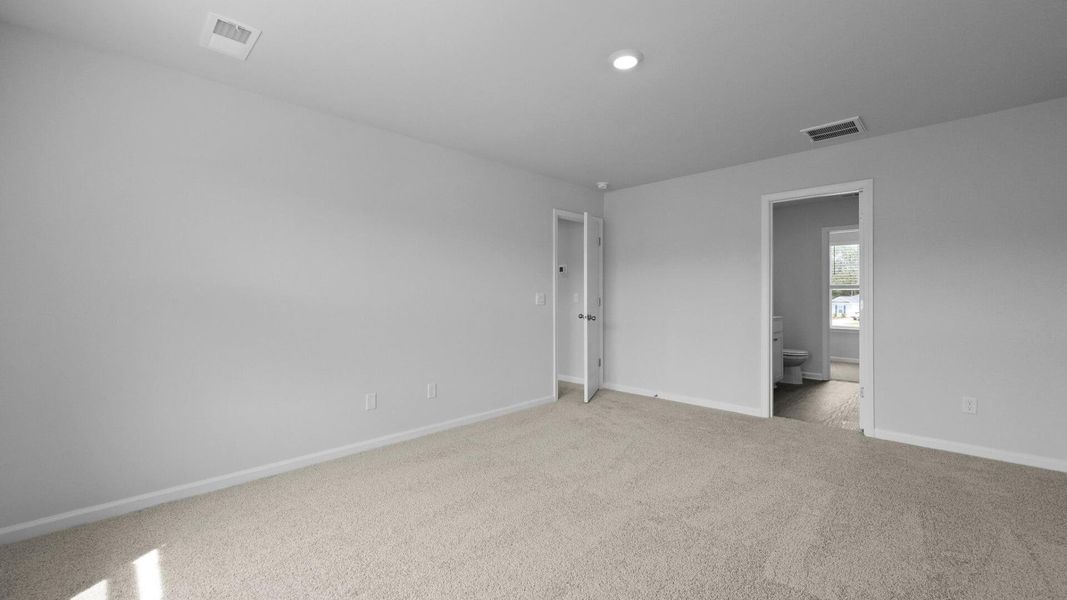 Spacious, unfurnished interior of a new home in Center Pointe, Santee (Image 23).