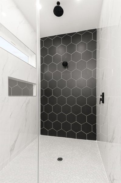 Image 8 of a home in .