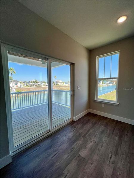 Spacious, unfurnished interior of a new home in , Hernando Beach (Image 21).