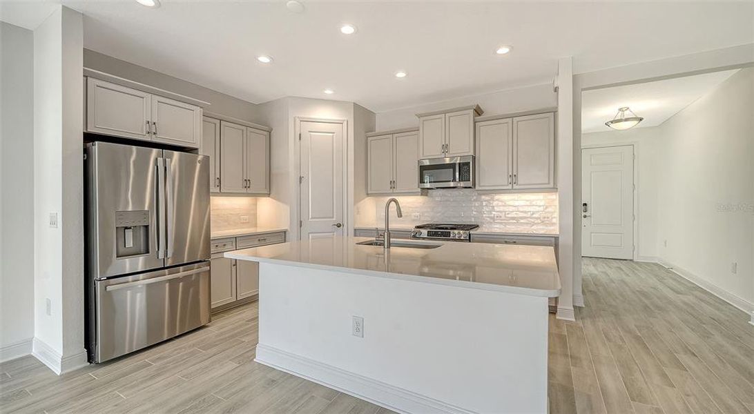Furnished interior view inside a new home in Windward, Sarasota (Image 5). Furnished interior view inside a new home in Windward, Sarasota (Image 5).