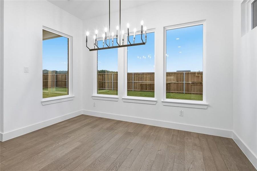 Spacious, unfurnished interior of a new home in Pecan Grove, Cross Timber (Image 20).