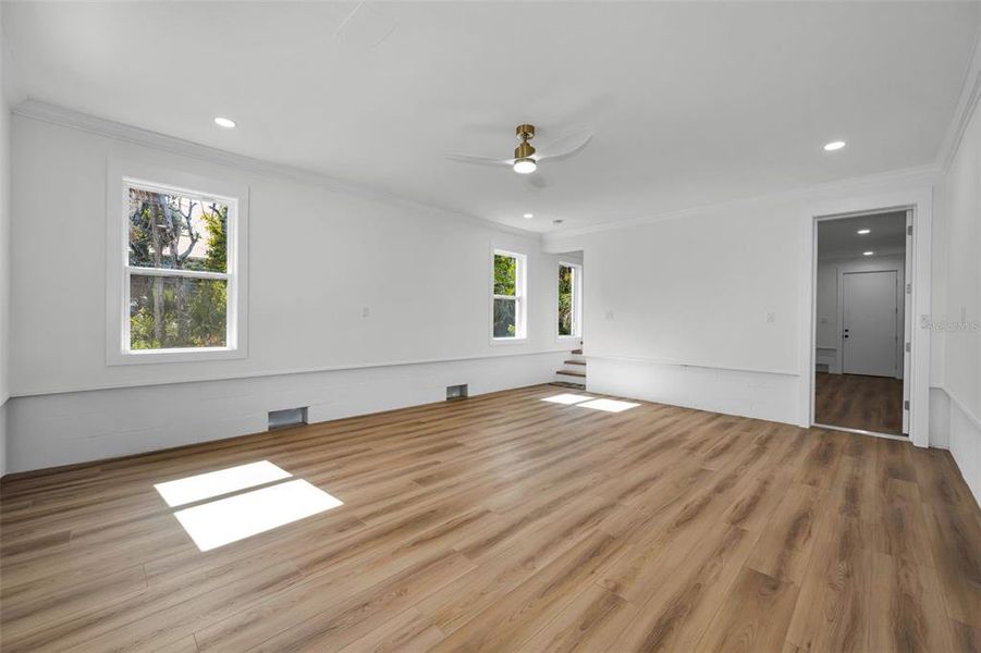 Spacious, unfurnished interior of a new home in , Tarpon Springs (Image 19). Spacious, unfurnished interior of a new home in , Tarpon Springs (Image 19).