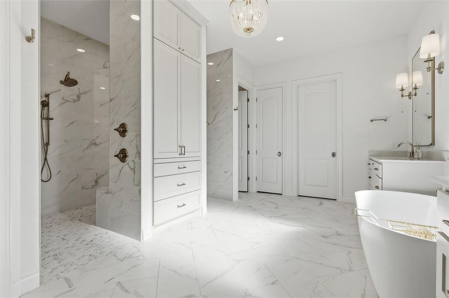 Furnished interior view inside a new home in , Bryan (Image 18).