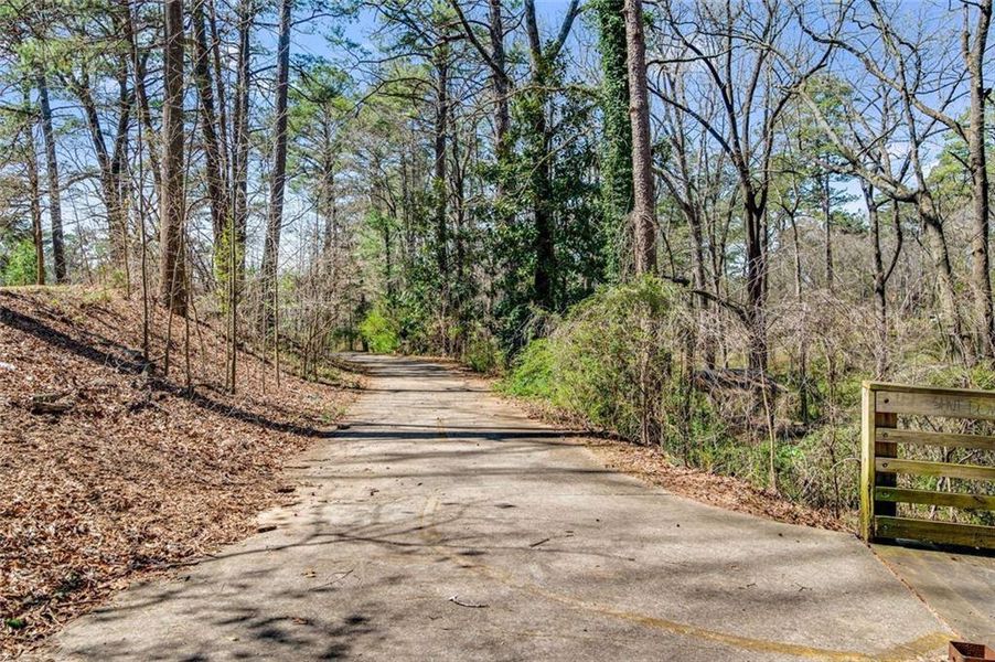 Natural landscape and outdoor views near in Atlanta (Image 30). Natural landscape and outdoor views near in Atlanta (Image 30).