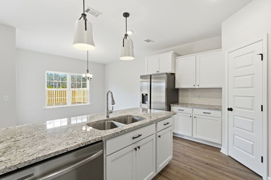 Representative furnished interior of a home built from the The Ryon by RTS Homes in The Pointe at Villages on Marne, Hinesville (Image 10).