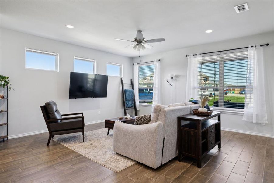 Furnished interior view inside a new home in Solterra, Mesquite (Image 23). Furnished interior view inside a new home in Solterra, Mesquite (Image 23).