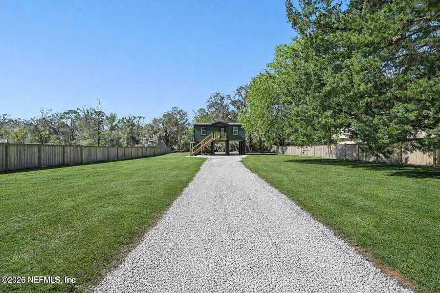 Natural landscape and outdoor views near  in Middleburg (Image 53).