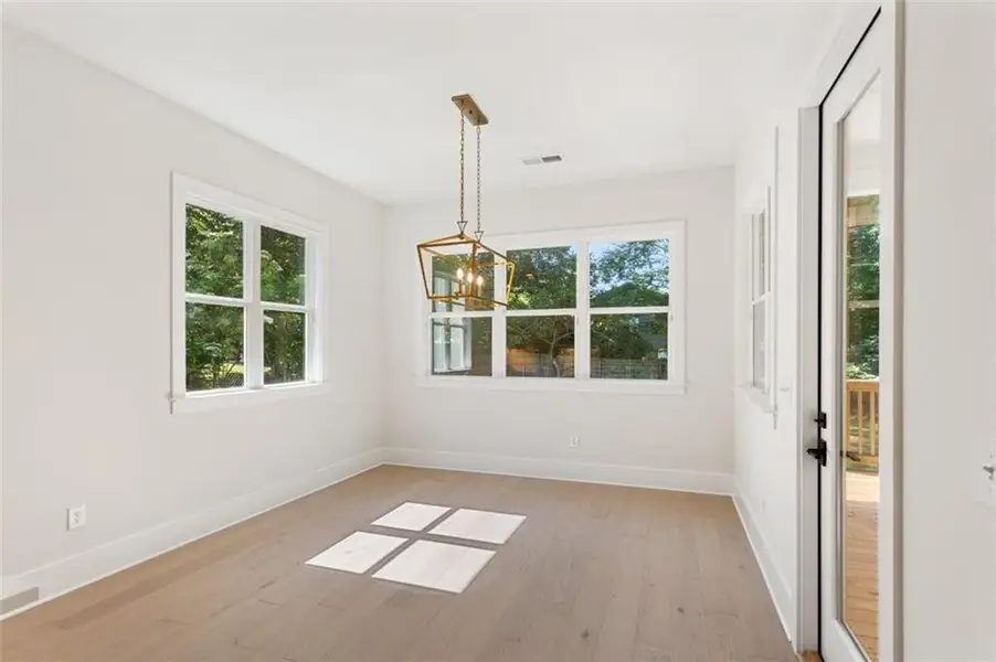Spacious, unfurnished interior of a new home in , Smyrna (Image 43).