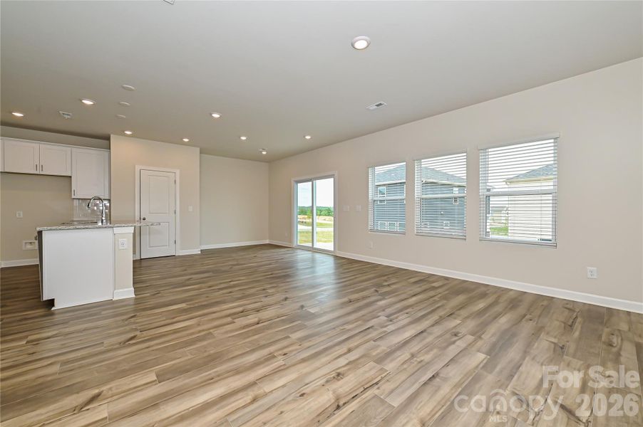 Photo is not of the actual home but is an inspirational photo of builder’s model home and may depict options, furnishings, and/or decorator features that are not included.