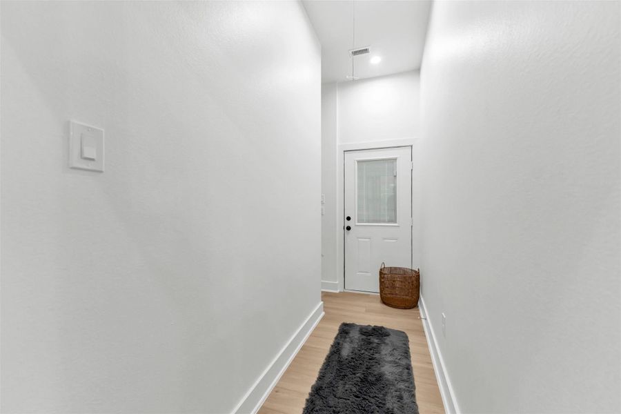 Spacious, unfurnished interior of a new home in , Montgomery (Image 19).