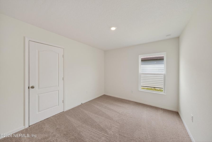 Spacious, unfurnished interior of a new home in , Jacksonville (Image 19).