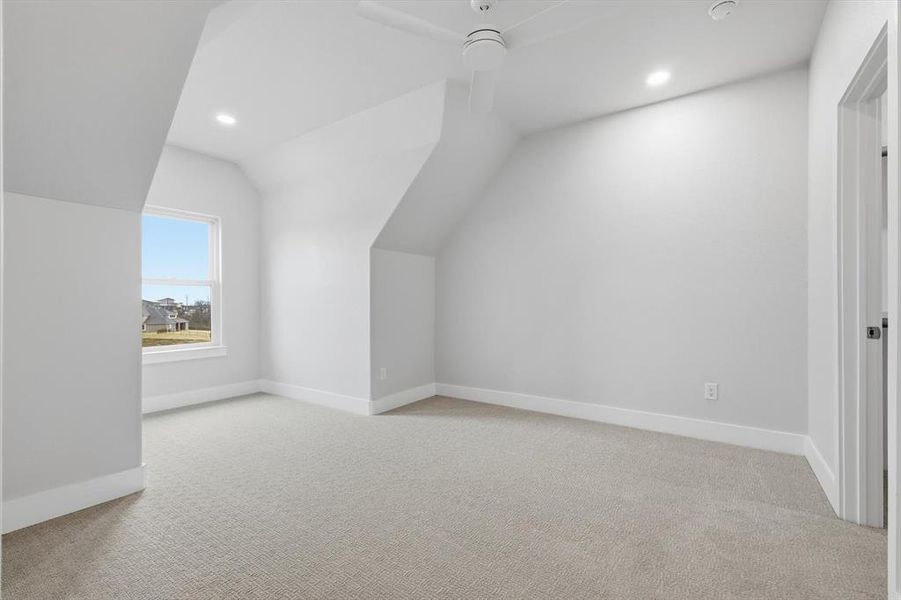 Spacious, unfurnished interior of a new home in , Mesquite (Image 32).