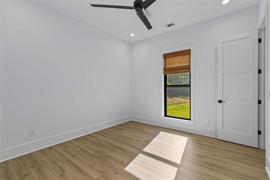 Spacious, unfurnished interior of a new home in , Monroe (Image 25).