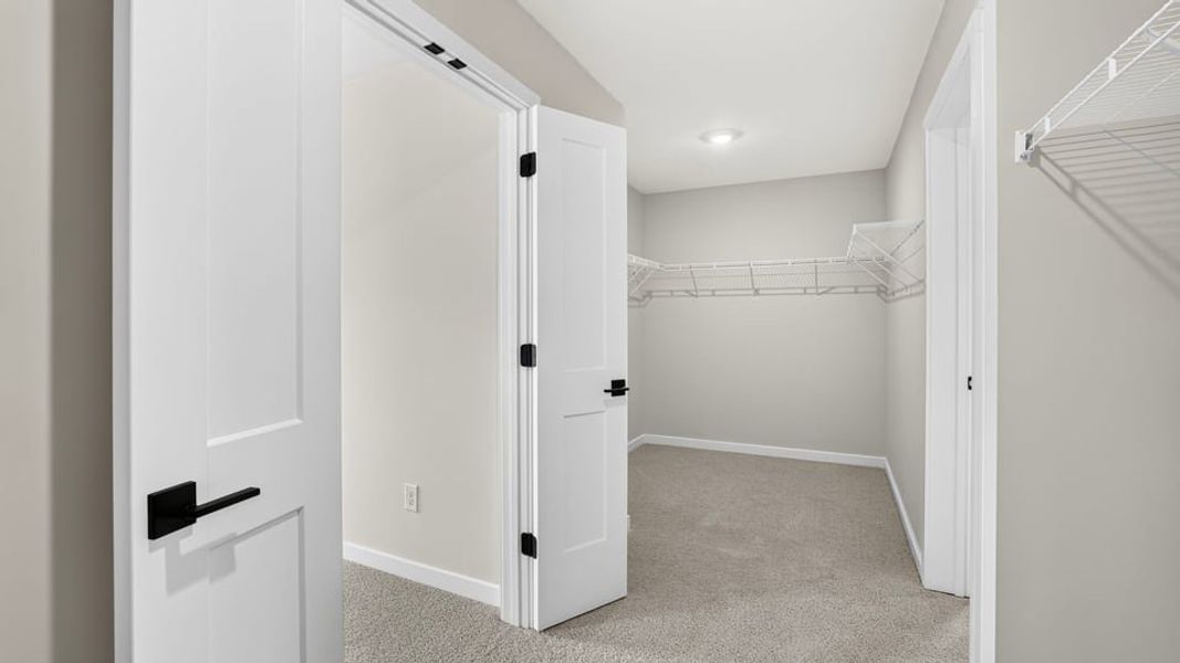 Spacious, unfurnished interior of a new home in Sunset Summits, Spartanburg (Image 37). Spacious, unfurnished interior of a new home in Sunset Summits, Spartanburg (Image 37).