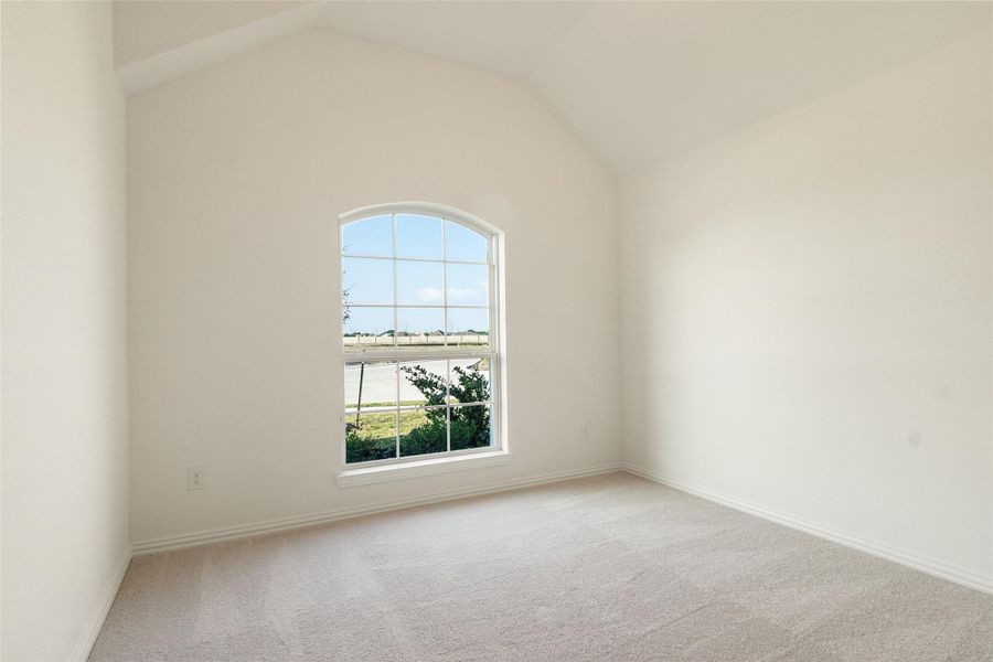 Spacious, unfurnished interior of a new home in Creekhaven, Arcola (Image 28).
