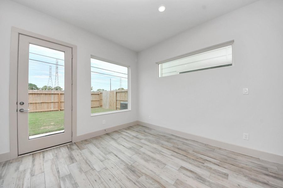 Spacious, unfurnished interior of a new home in Agua, Houston (Image 13). Spacious, unfurnished interior of a new home in Agua, Houston (Image 13).