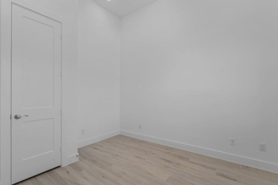 Representative unfurnished interior of a home built from the Lakeway by Chesmar Homes in Meridiana 50's, Manvel (Image 42).