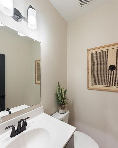 Furnished interior view inside a new home in Crossvine Estates, Braselton (Image 8). Furnished interior view inside a new home in Crossvine Estates, Braselton (Image 8).