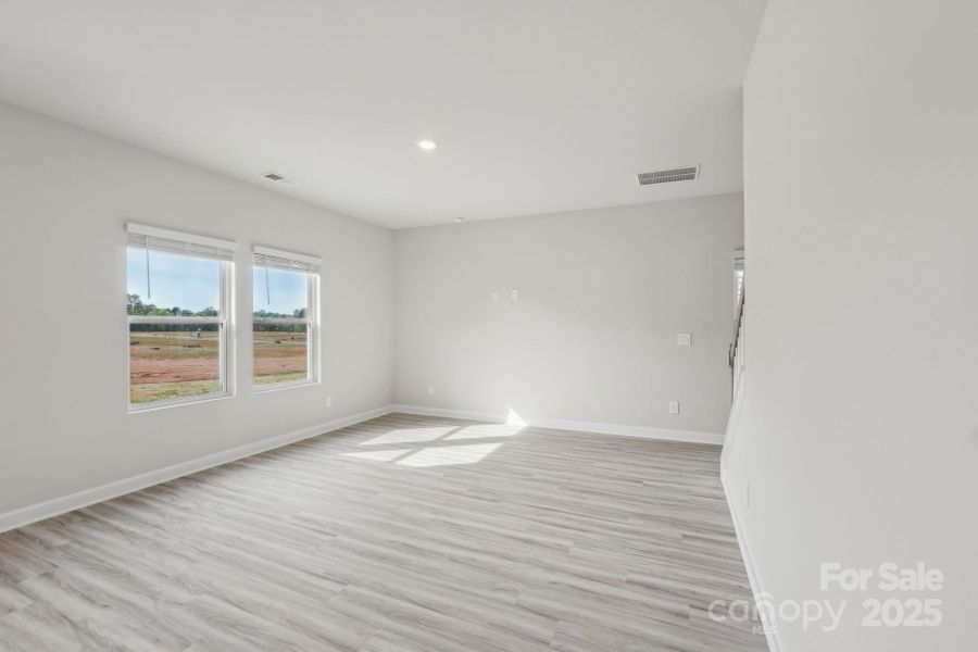 Spacious, unfurnished interior of a new home in Walnut Reserve, Conover (Image 20).