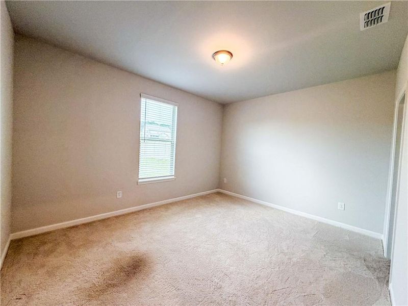 Spacious, unfurnished interior of a new home in , Stockbridge (Image 100).