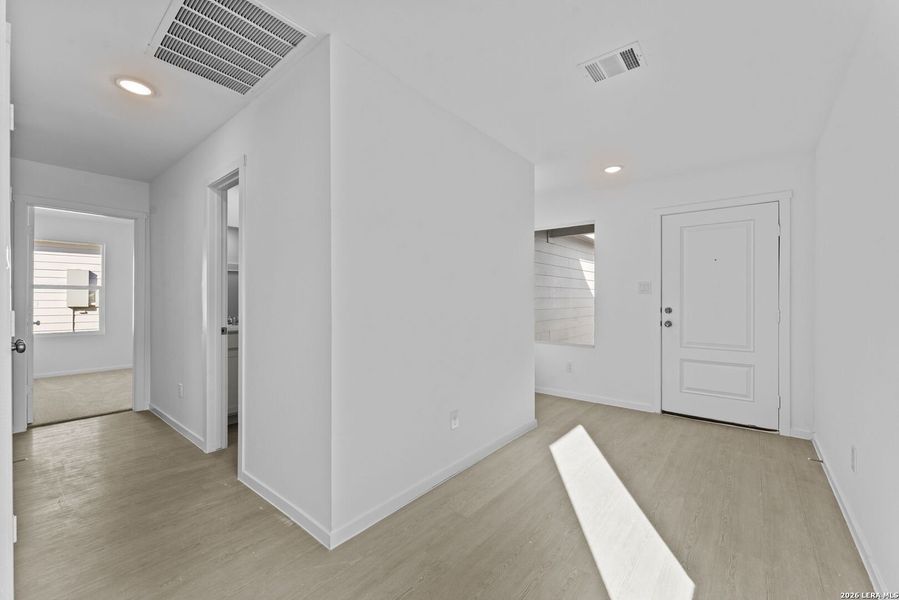 Spacious, unfurnished interior of a new home in Grace Valley, Marion (Image 17).