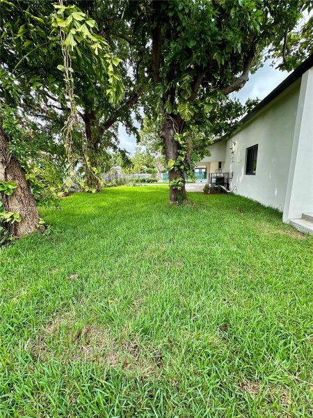 Front exterior of a new home in , Miami, FL, highlighting curb appeal (Image 35).