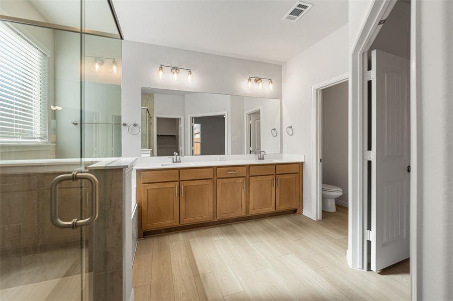 Furnished interior view inside a new home in Morningstar, Aledo (Image 8). Furnished interior view inside a new home in Morningstar, Aledo (Image 8).