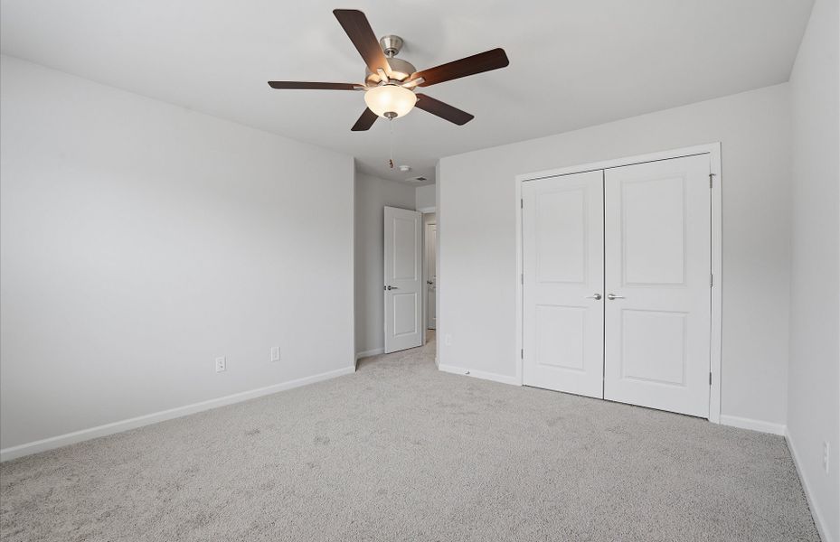 Spacious, unfurnished interior of a new home in Indigo Park, Easley (Image 24).
