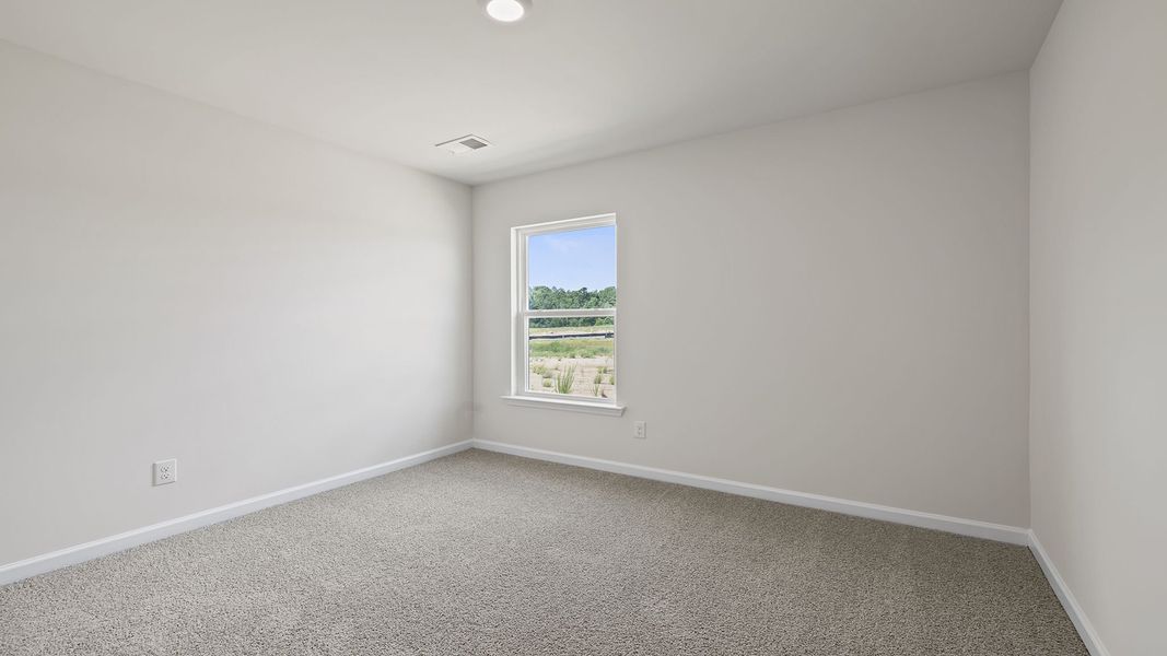 Spacious, unfurnished interior of a new home in Spring Ridge, Anderson (Image 19).