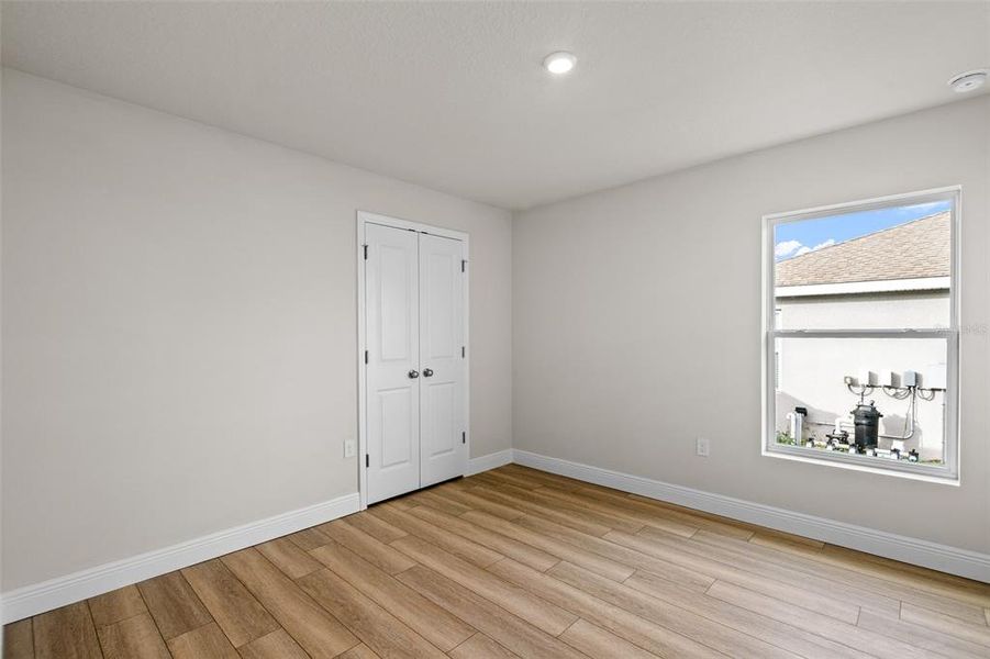 Spacious, unfurnished interior of a new home in SummerCrest, Ocala (Image 29).