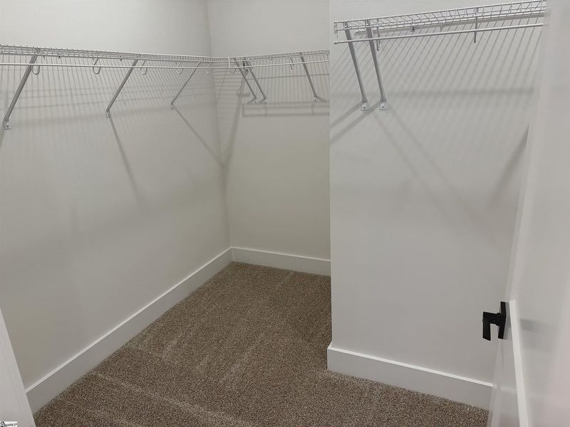 Spacious, unfurnished interior of a new home in Hidden Lake Estates, Greenville (Image 11).