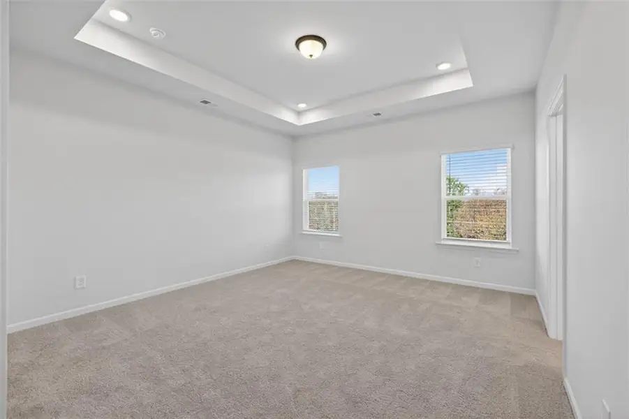 Spacious, unfurnished interior of a new home in Franklin Manor, Lawrenceville (Image 77).