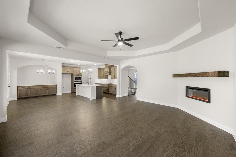 4445 Verbena- Living Room-2