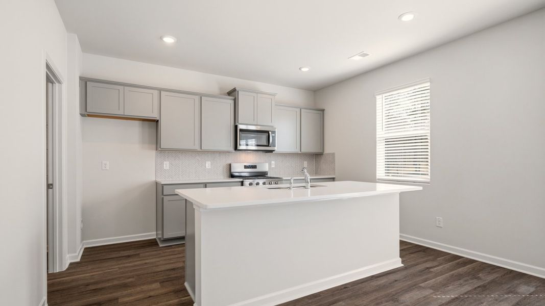Furnished interior view inside a new home in Poplar Preserve, Newnan (Image 5).