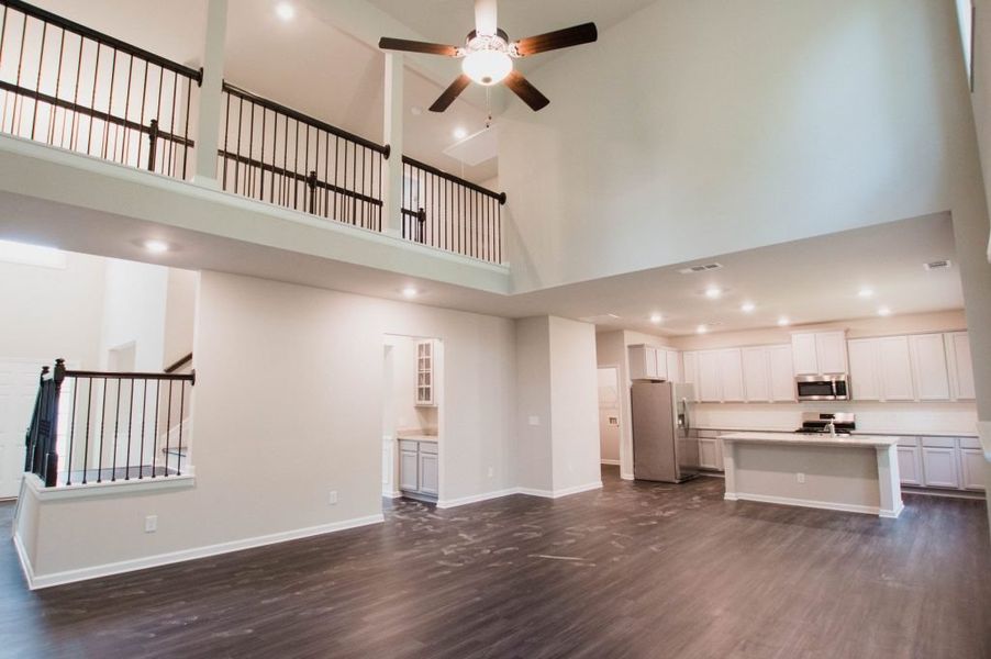 Furnished interior view inside a new home in Creekside Landing, Dallas (Image 15).