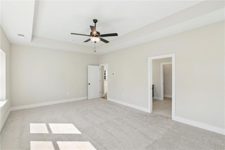 Spacious, unfurnished interior of a new home in Settingdown Farms, Cumming (Image 22).
