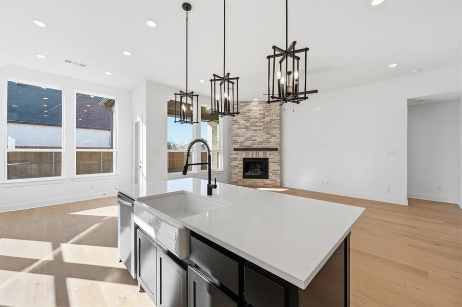 Furnished interior view inside a new home in Dove Hollow, Waxahachie (Image 8).