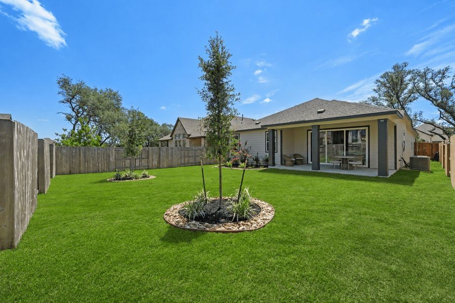 Representative exterior details of a home built from the Tularosa by Hakes Brothers in The Woodlands, Mico (Image 24).